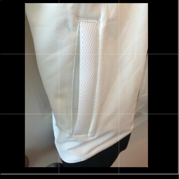 Under Armour Mixed Media Women Bomber Jacket - Picture 6 of 16